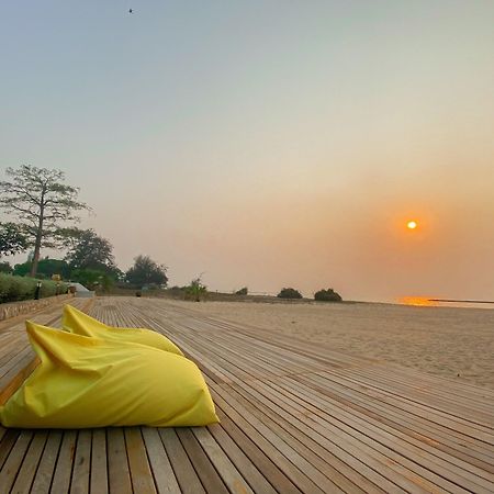 Chez Nous Boutique Resort Haad Khao Samran Eksteriør bilde