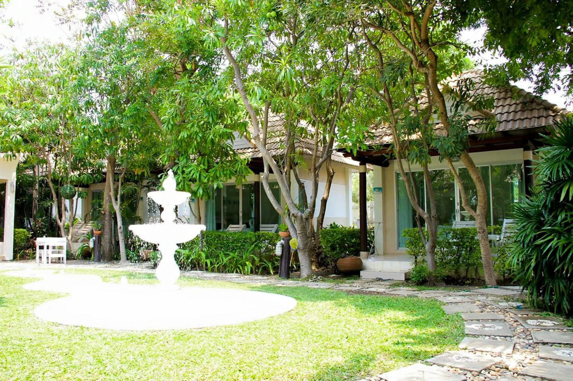Chez Nous Boutique Resort Haad Khao Samran Eksteriør bilde